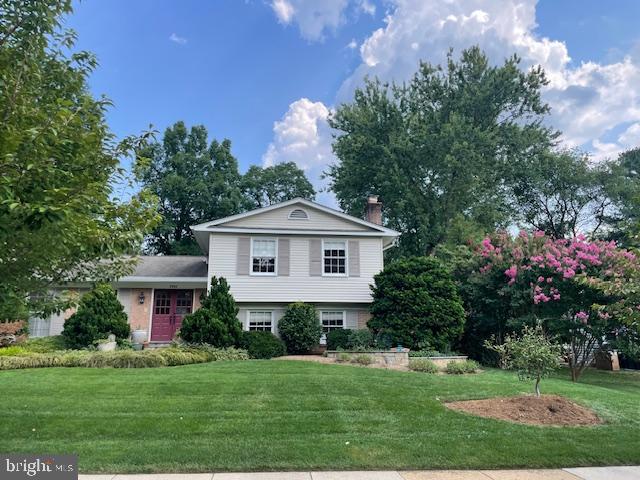 2503 W Meredith Drive, Vienna