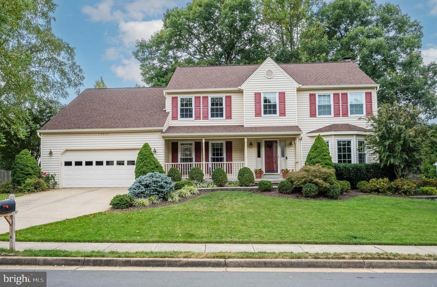 13637 S Springs Drive, Clifton