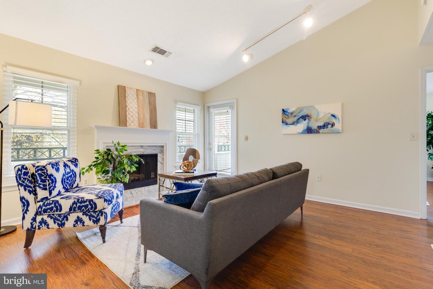 12004 Taliesin Place #33, Reston