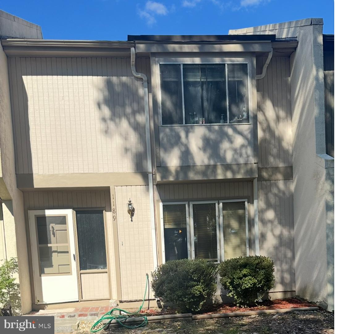 1189 Dublin Place, Herndon
