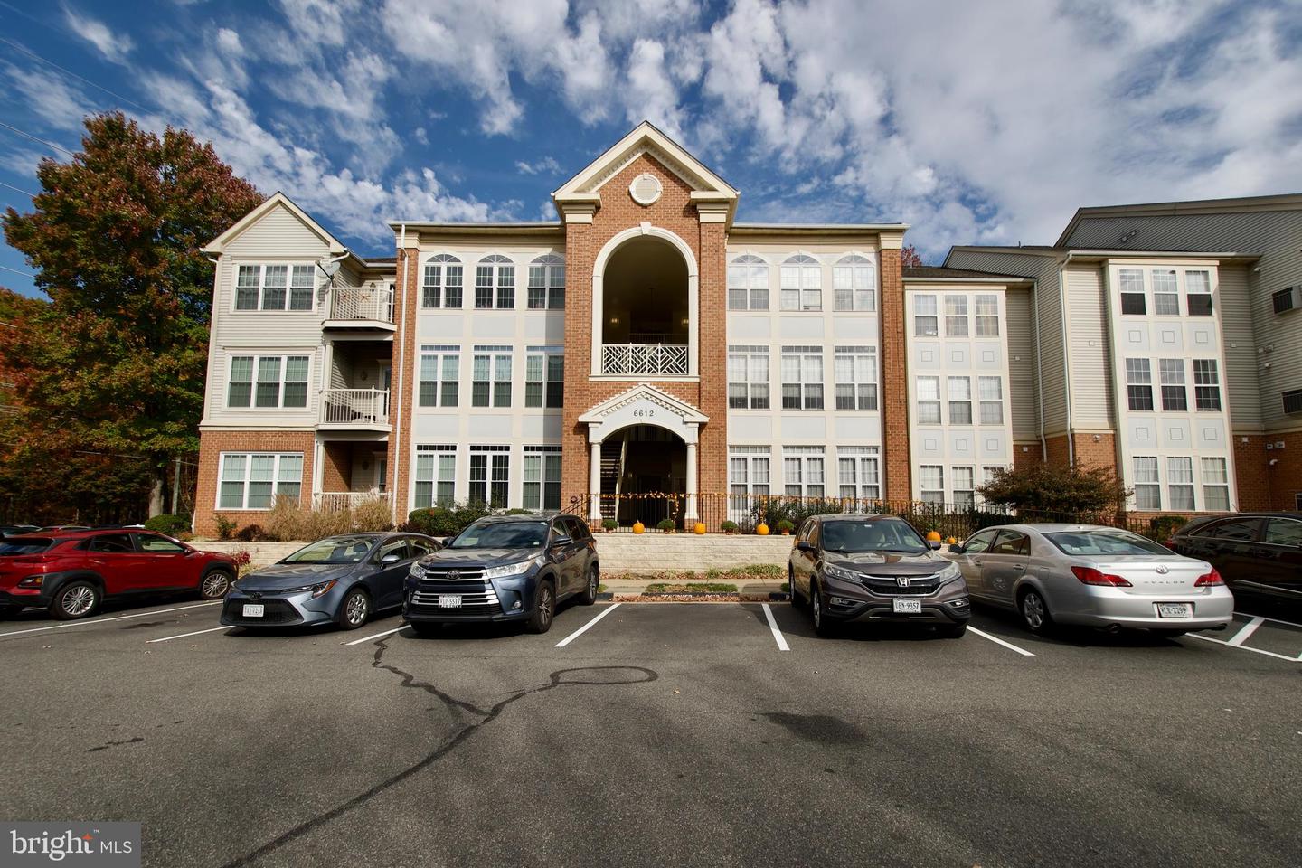 6612 Netties Lane #f, Alexandria