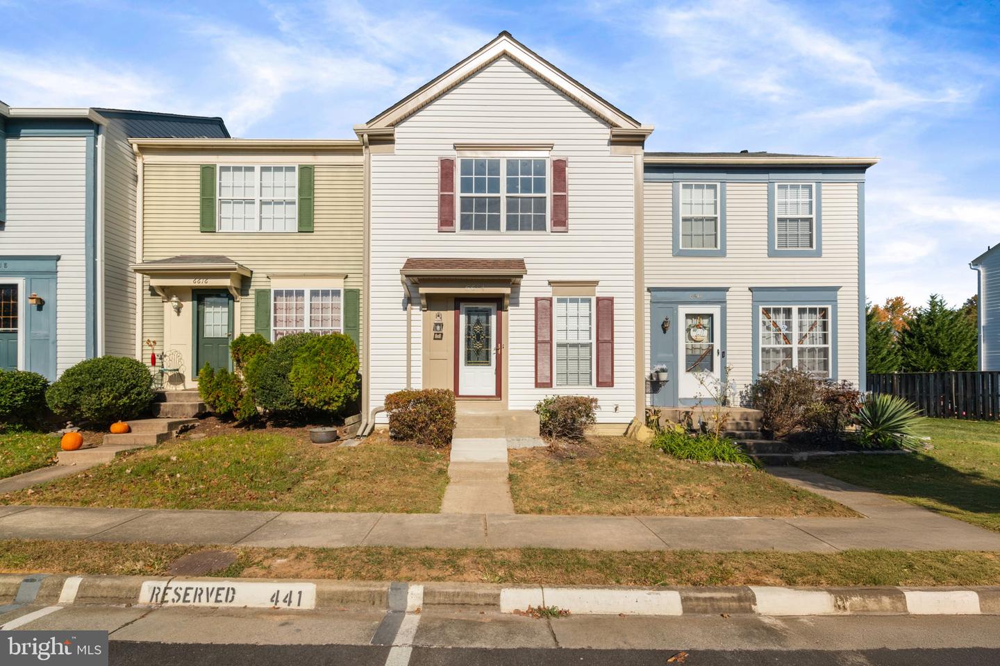 6614 High Valley Lane, Alexandria