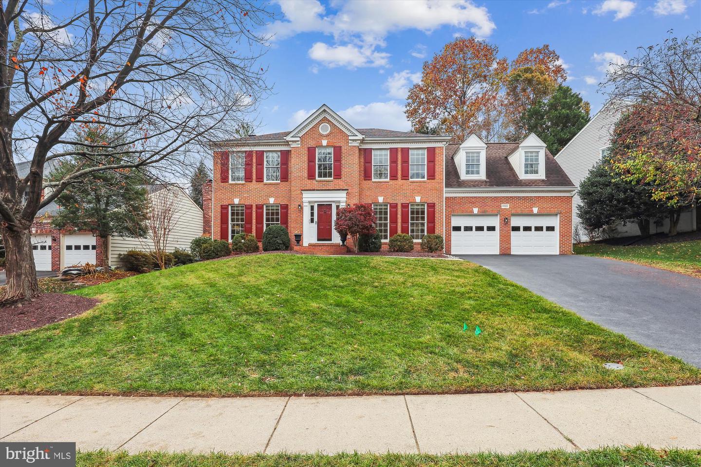 9322 Braymore Circle, Fairfax Station