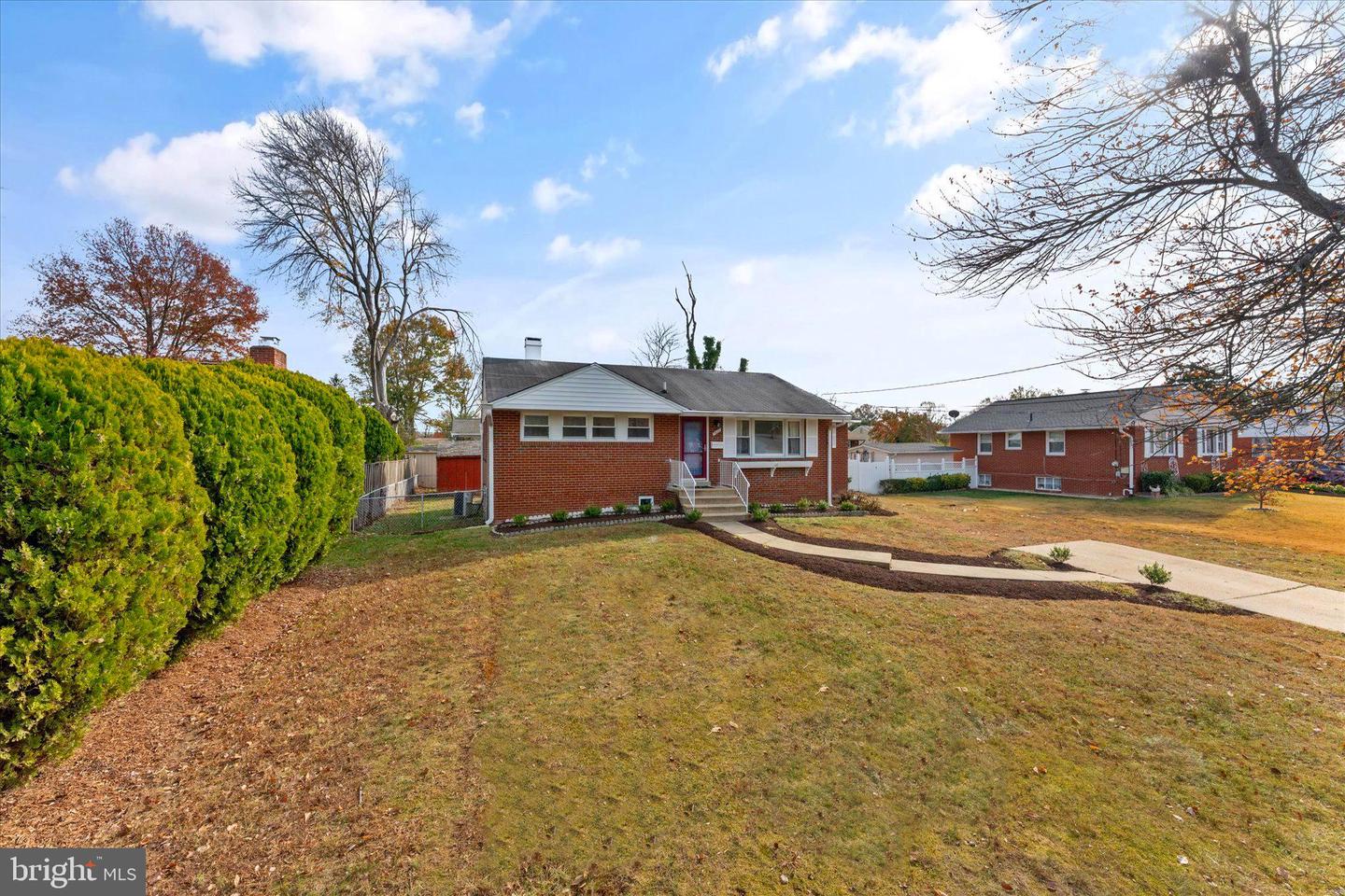 7407 Fairchild Drive, Alexandria