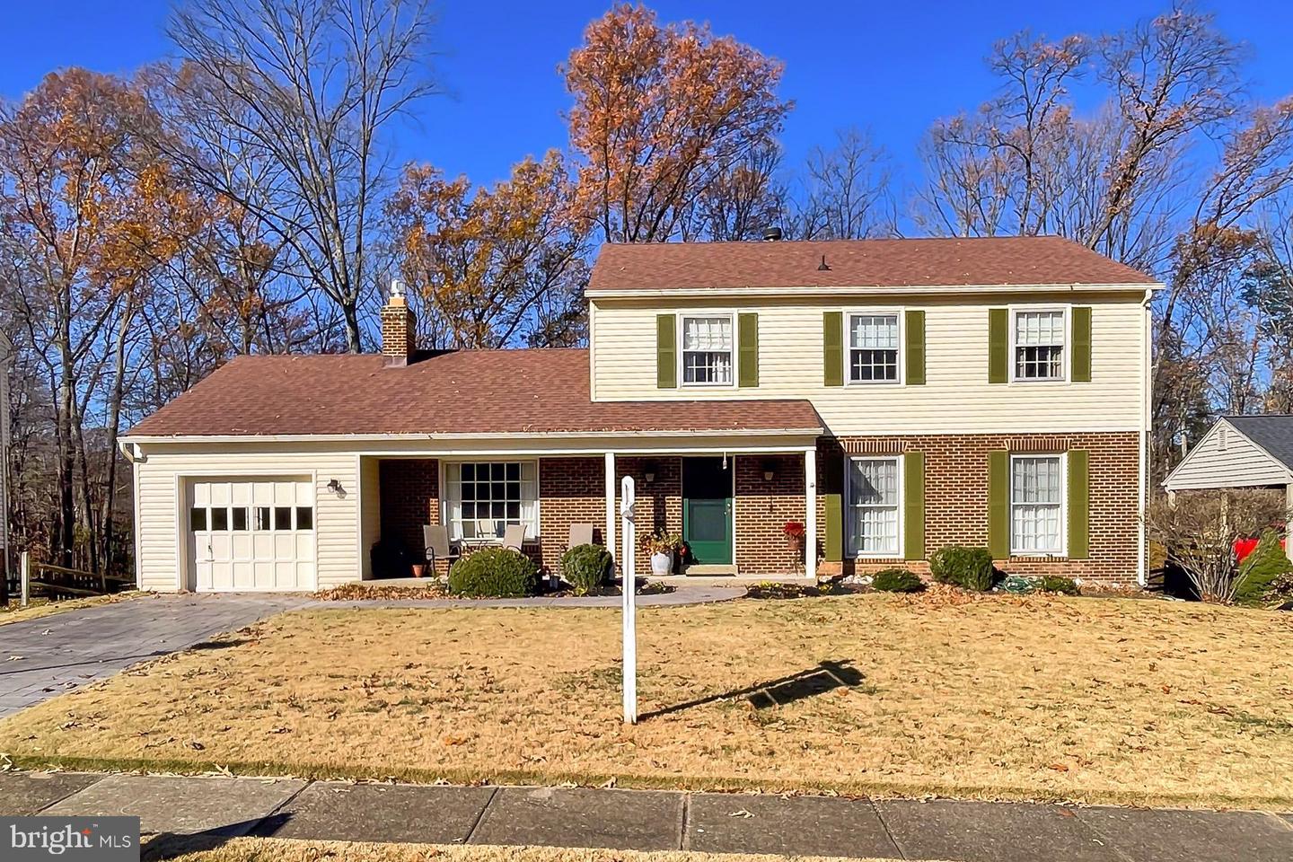 10819 James Halley Drive, Fairfax