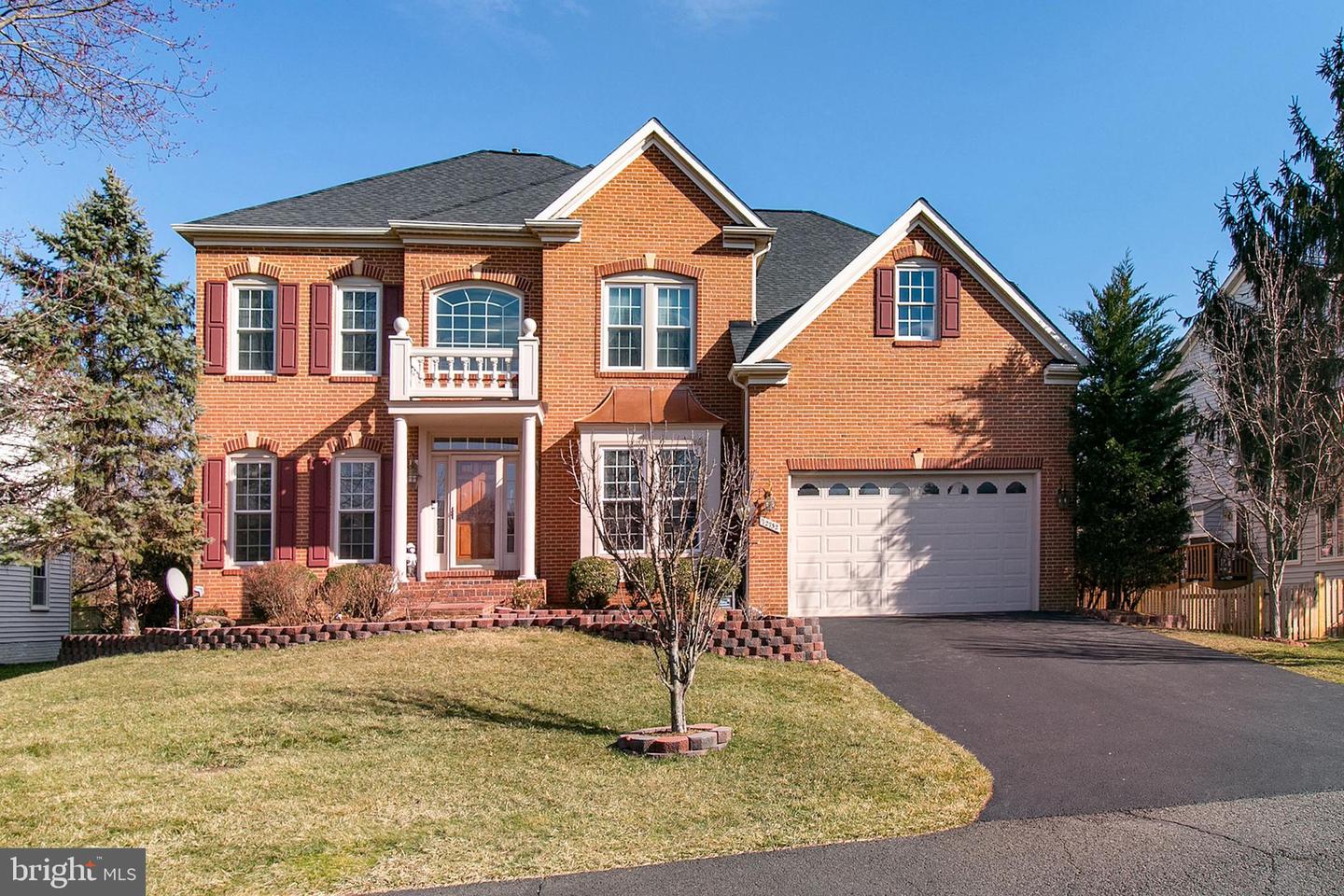12732 Alder Woods Drive, Fairfax