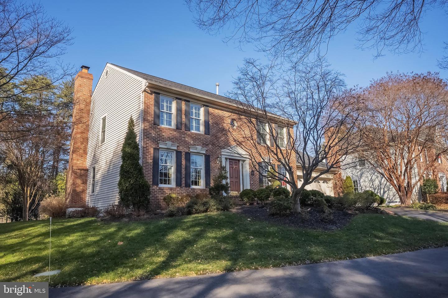 8530 Silverview Drive, Lorton
