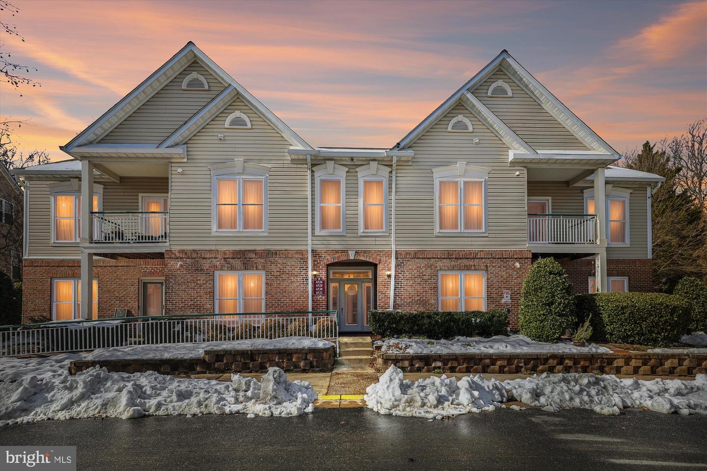 6530 Grange Lane #104, Alexandria