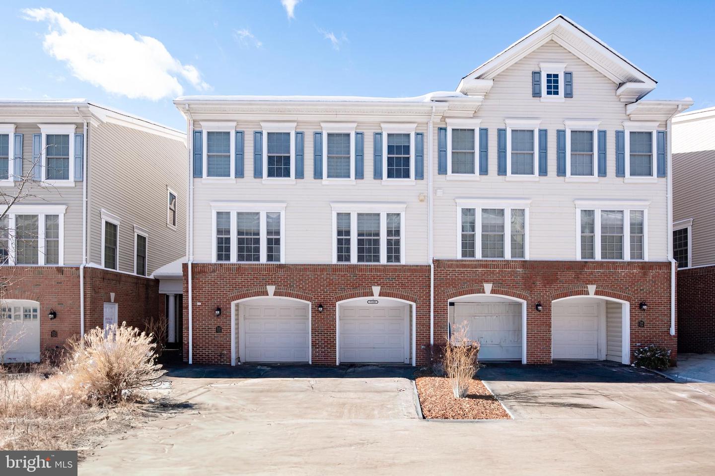 7120 Mason Grove Court #33, Alexandria