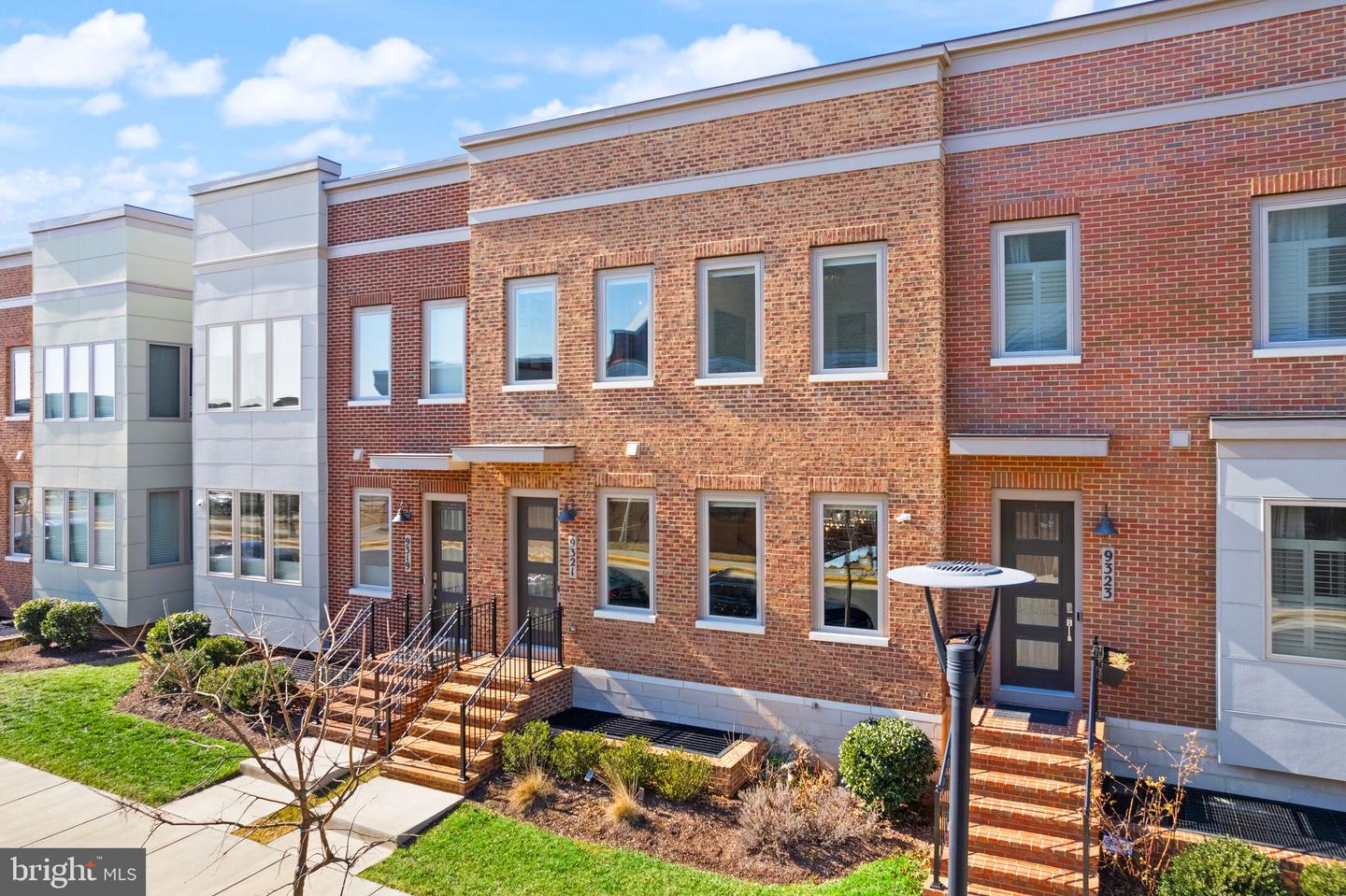 9321 Quadrangle Street, Lorton