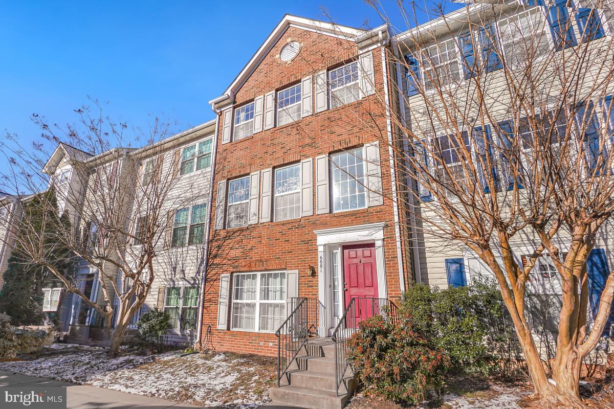 6081 Sara Marie Terrace, Centreville