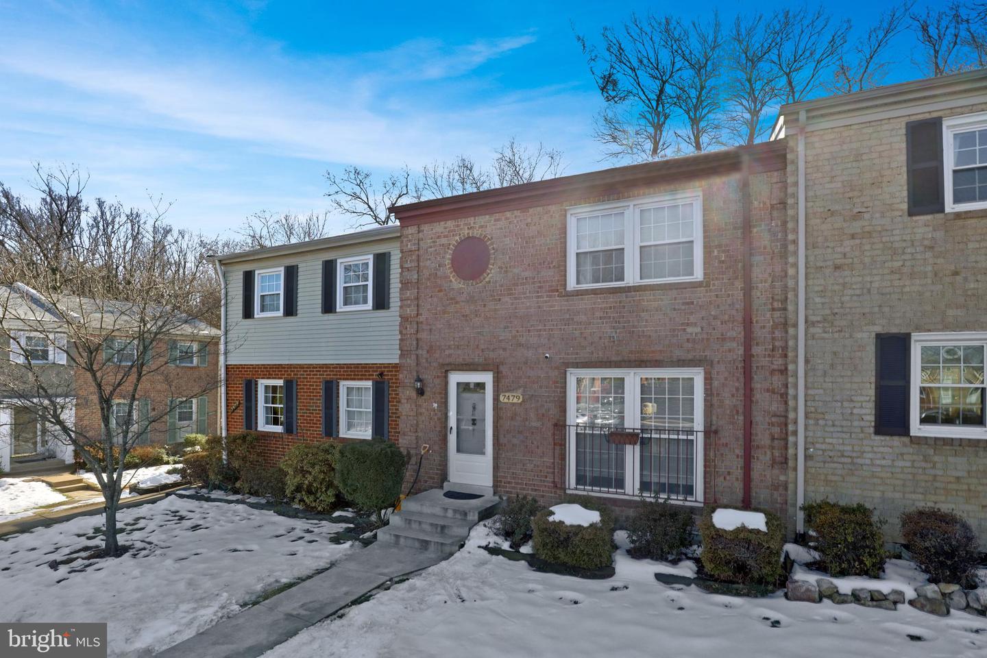 7479 Jayhawk Street, Annandale