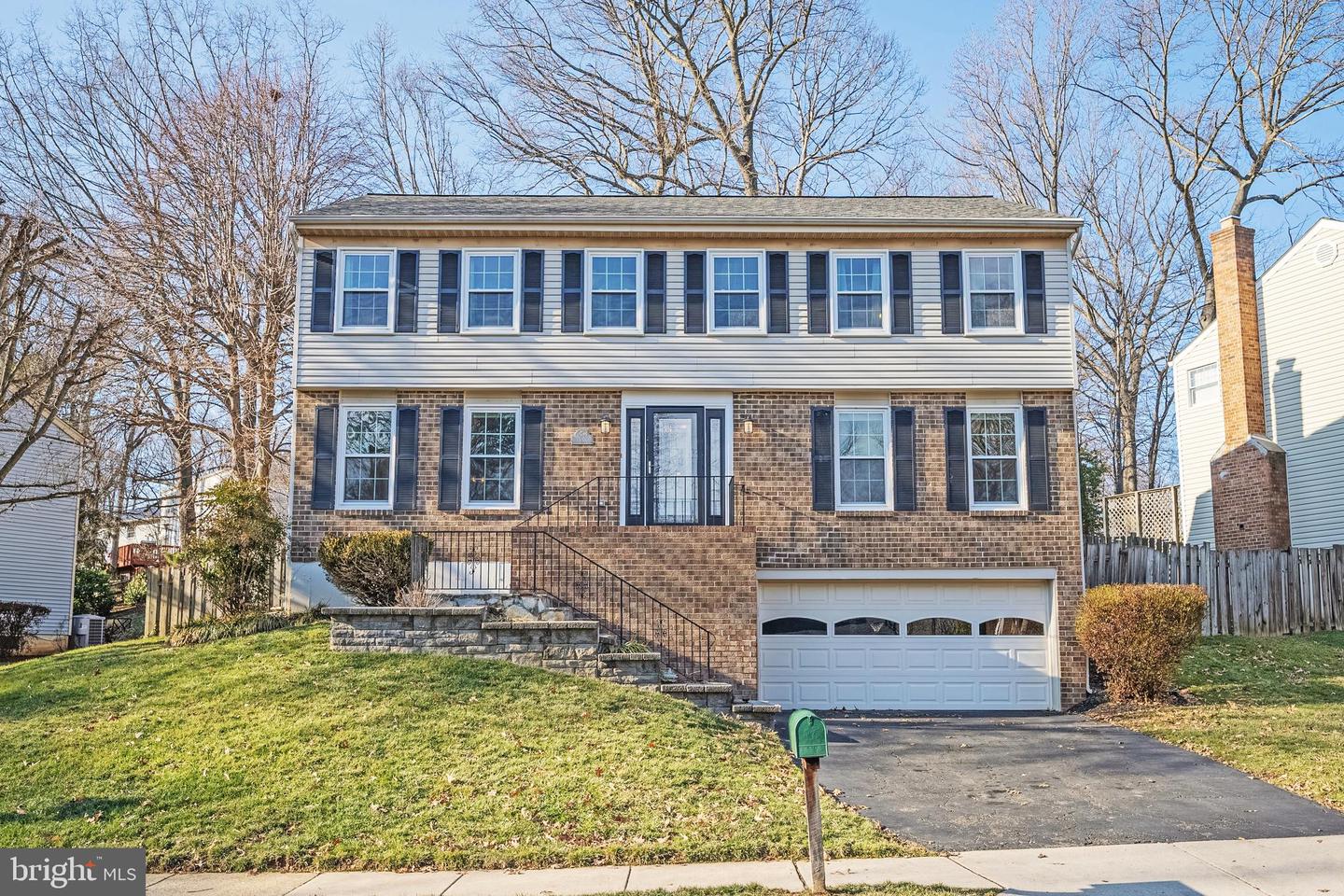 10655 John Ayres Drive, Fairfax
