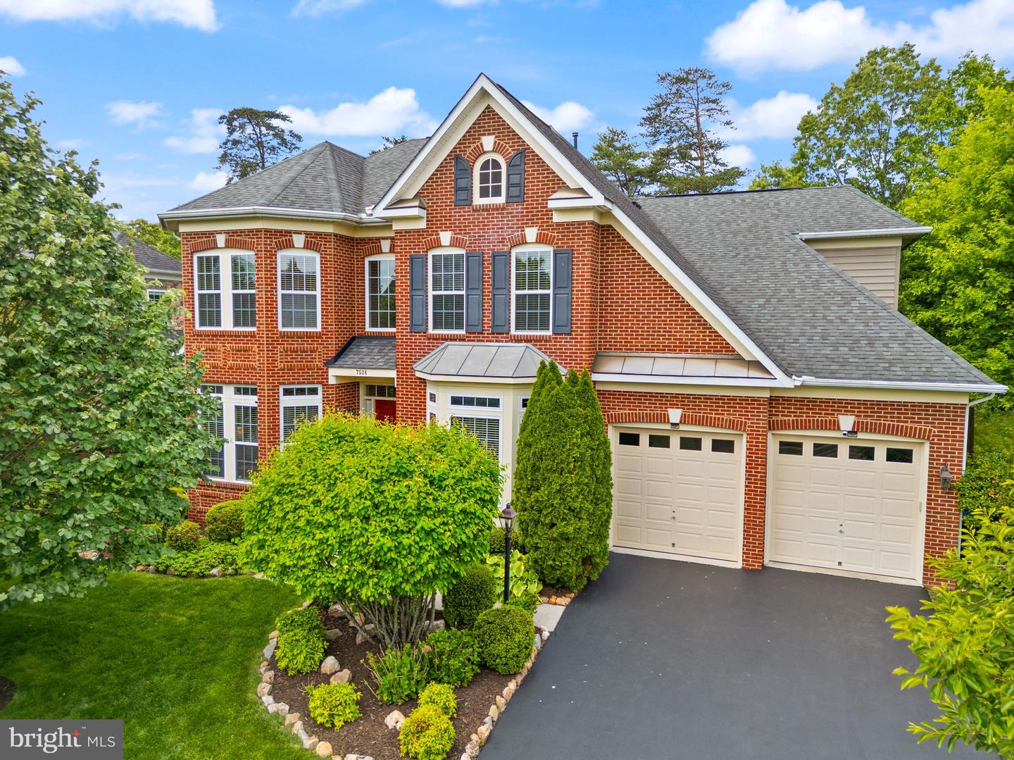7534 Red Hill Drive, Springfield