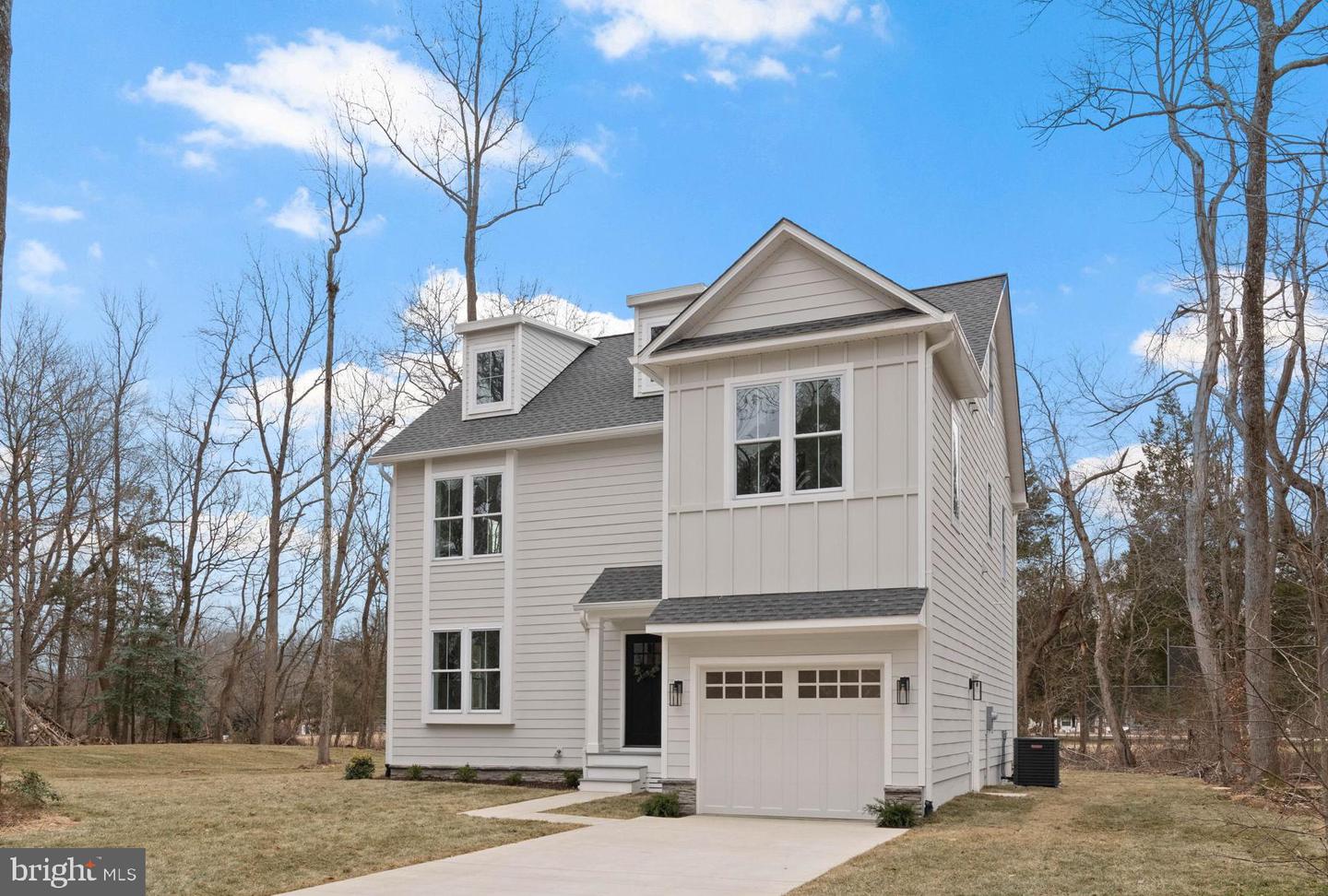 11380 Holly Place, Lorton