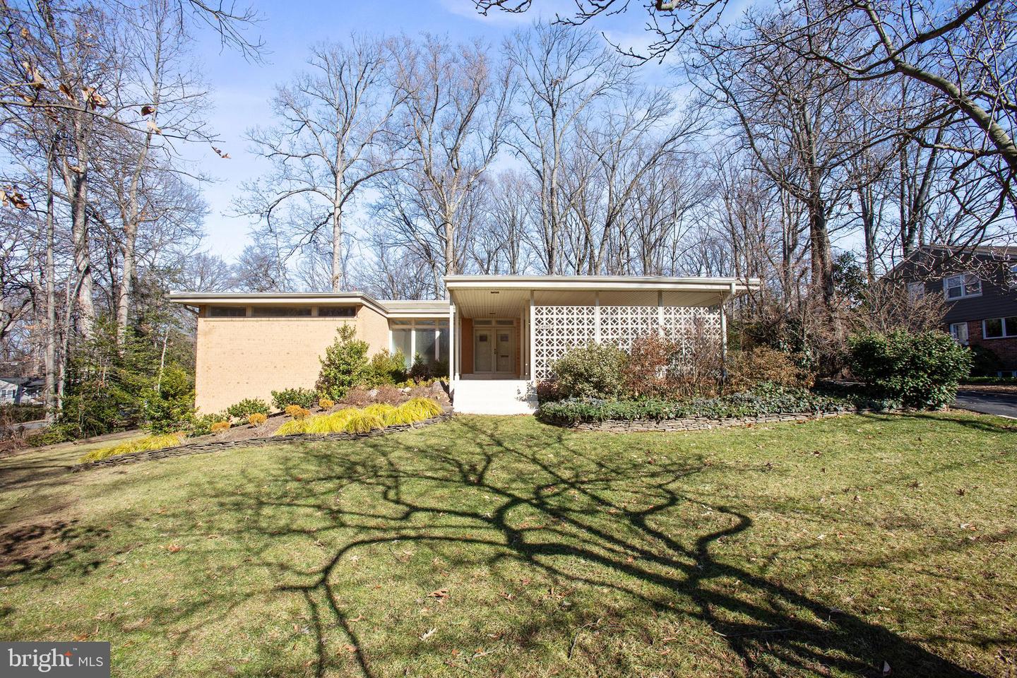3503 Prince William Drive, Fairfax