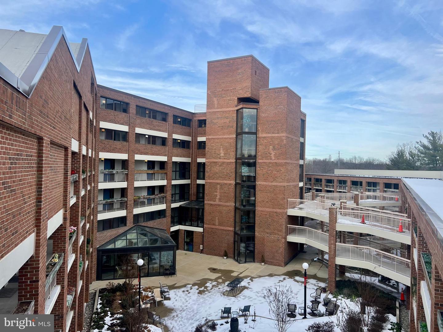 1951 Sagewood Lane #131, Reston