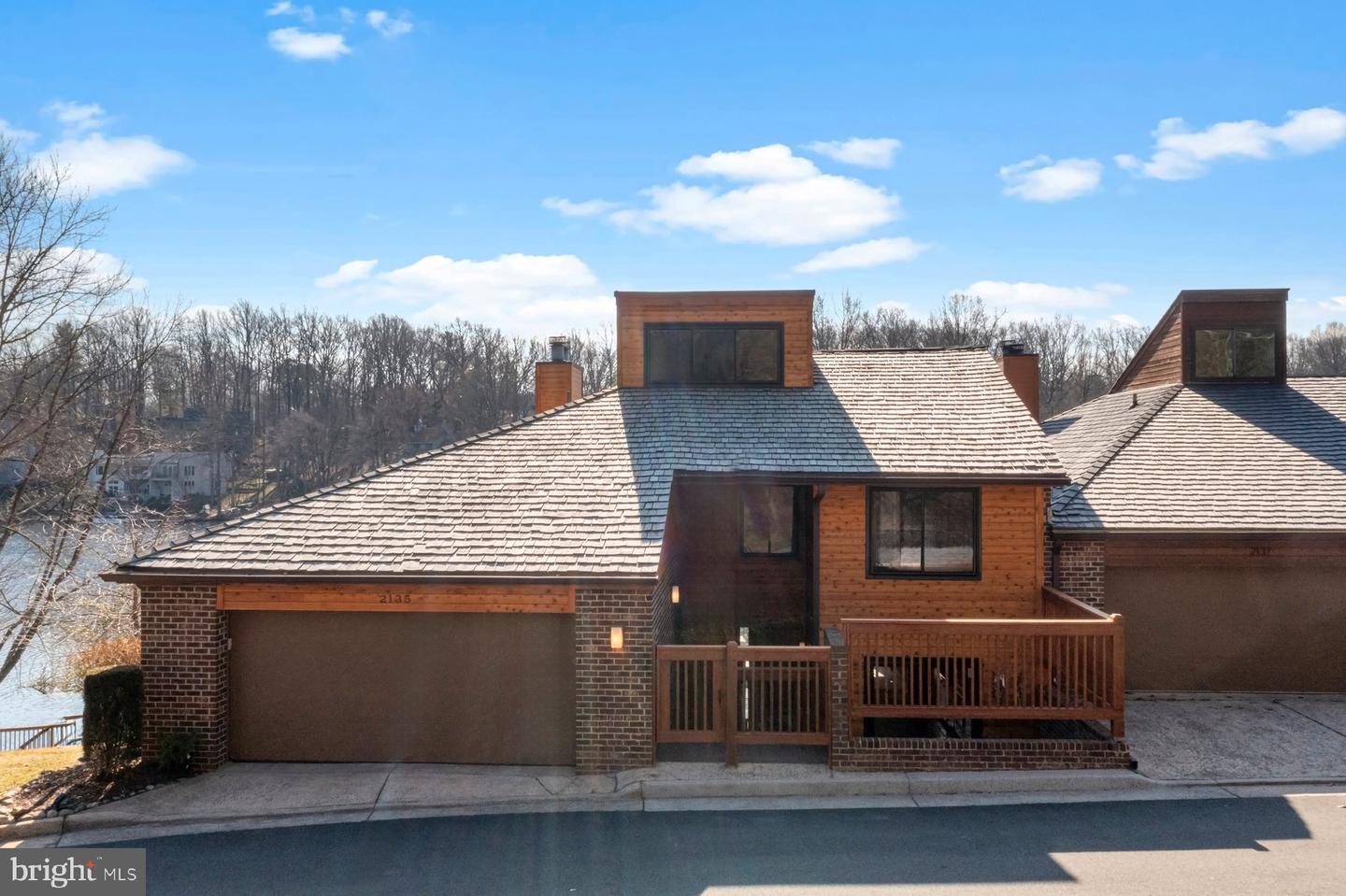 2135 Cabots Point Lane, Reston