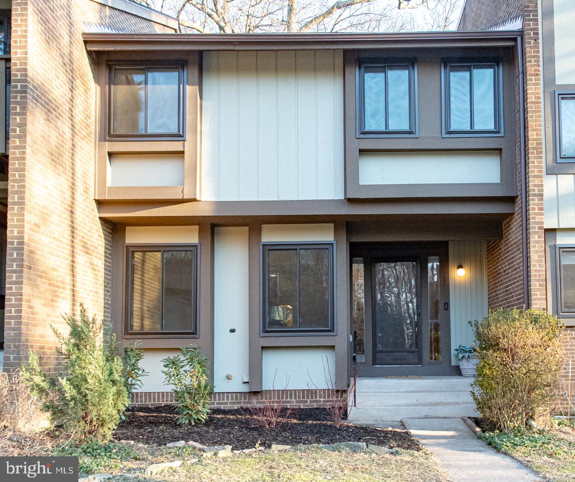 2007 Winged Foot Court, Reston