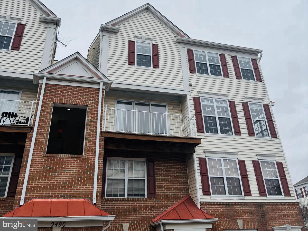 2490 Quick Street #301, Herndon