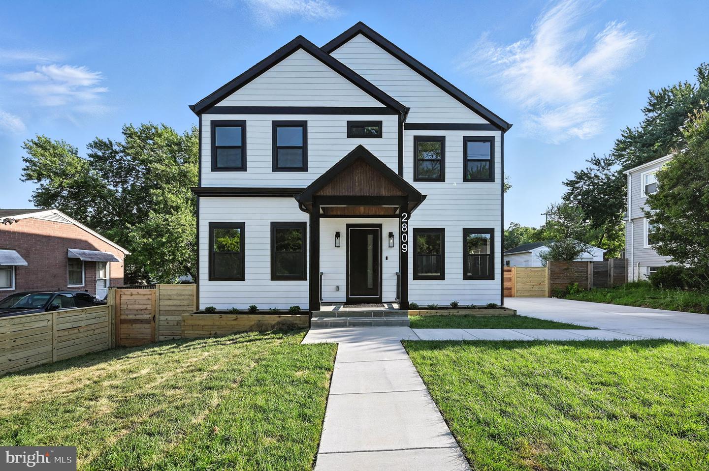 2809 Memorial Street, Alexandria