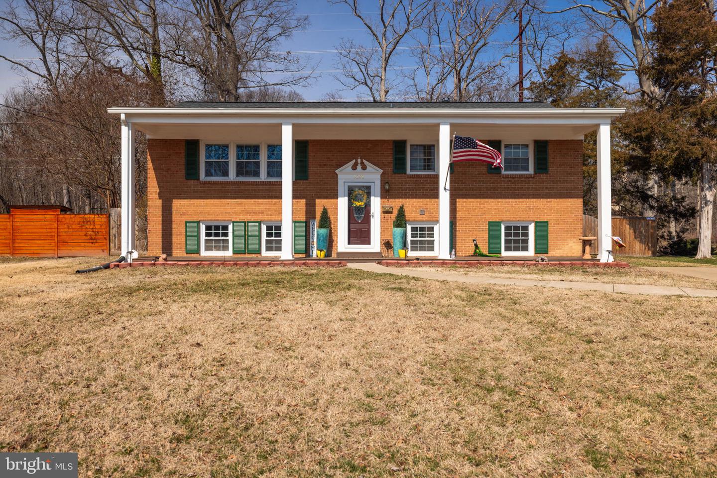 4208 Alcott Street, Alexandria