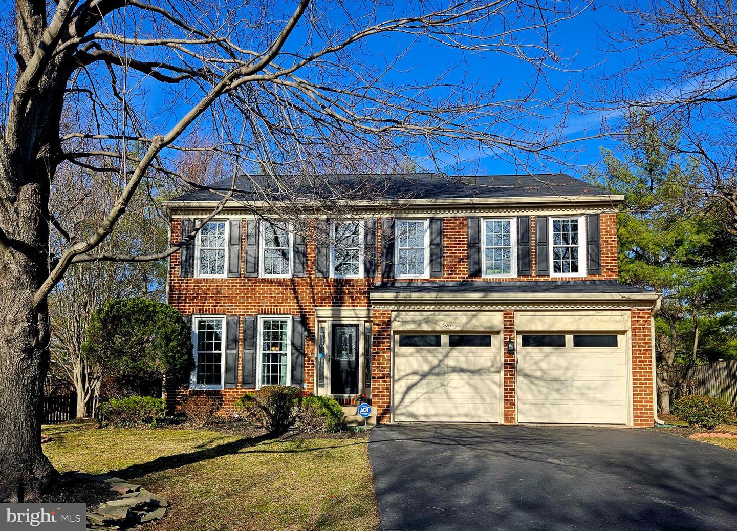 1506 Summerset Place, Herndon