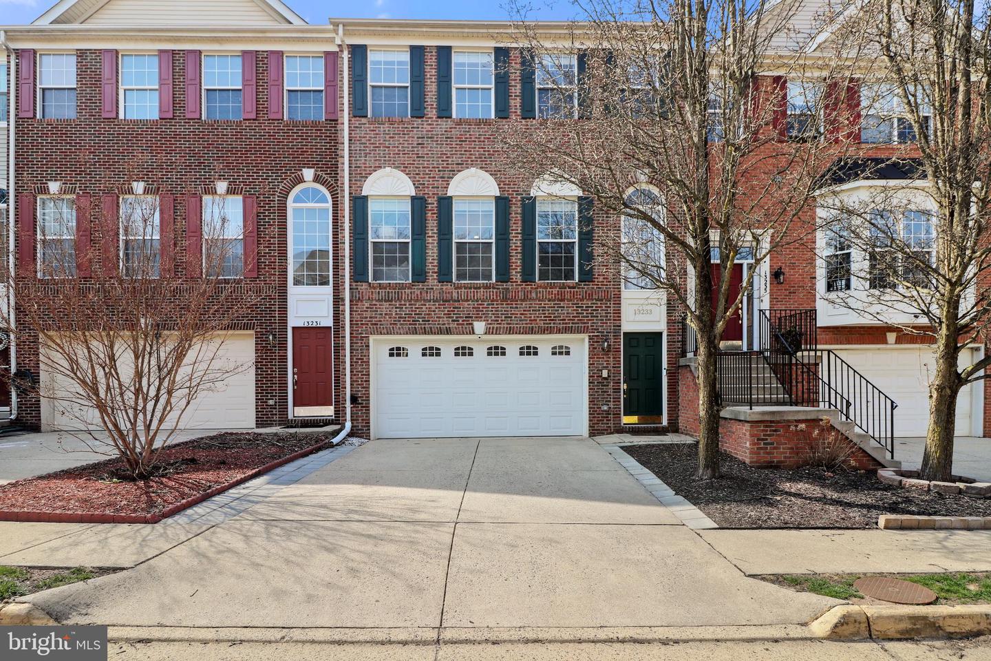13233 Maple Creek Lane, Centreville