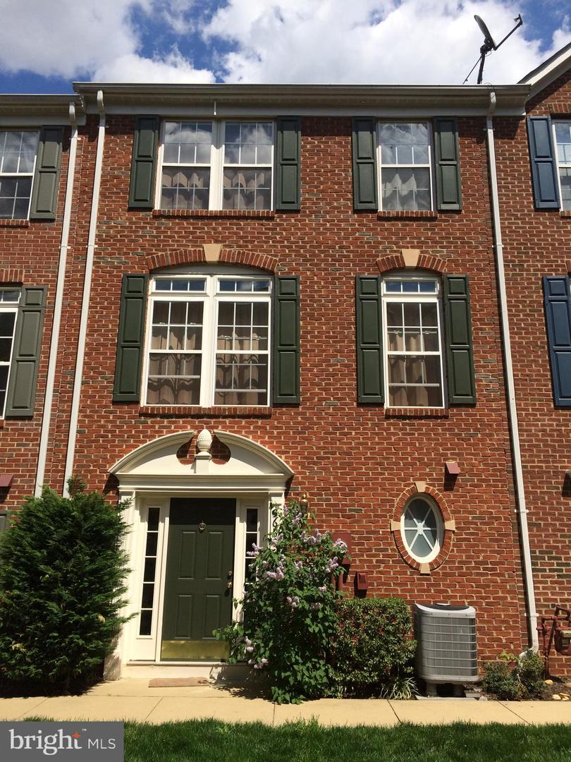 3660 Madison Watch Way, Falls Church