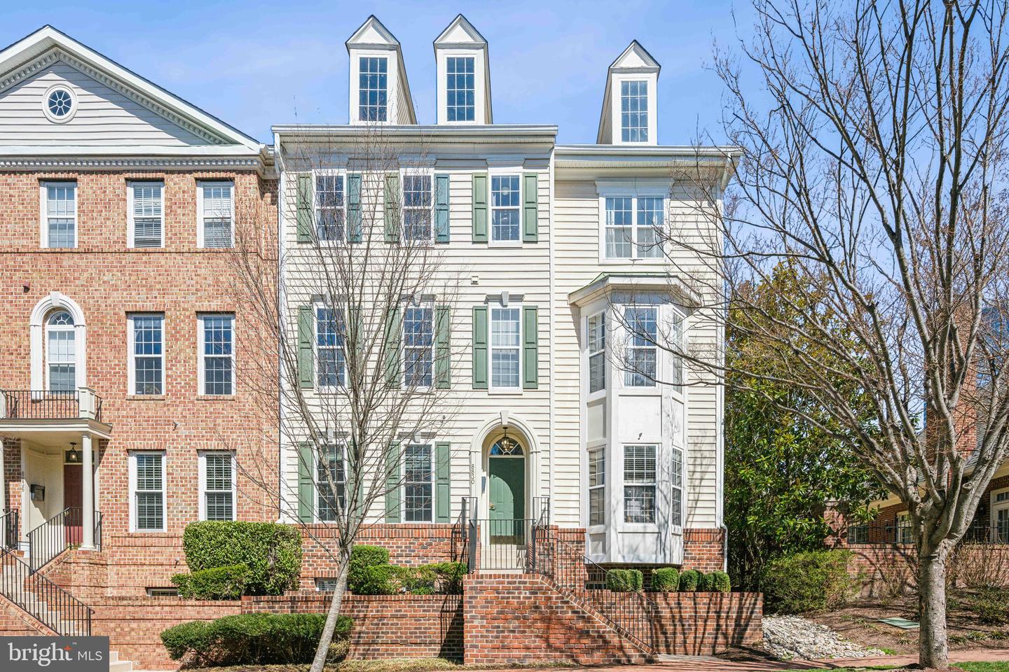 8830 Ashgrove House Lane #201, Vienna