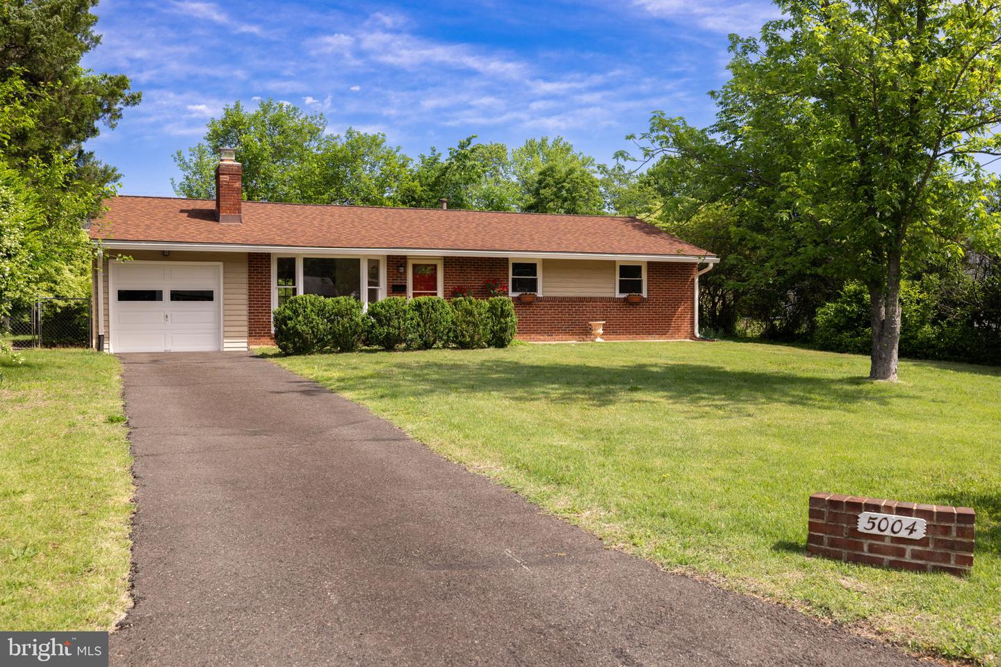 5004 Eastchester Circle, Alexandria