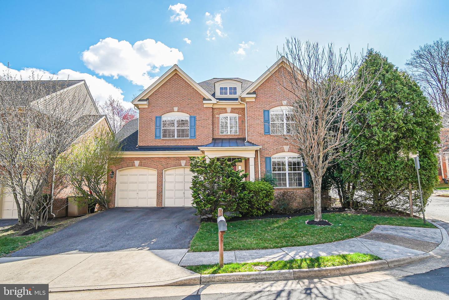 2185 Sandburg Street, Dunn Loring