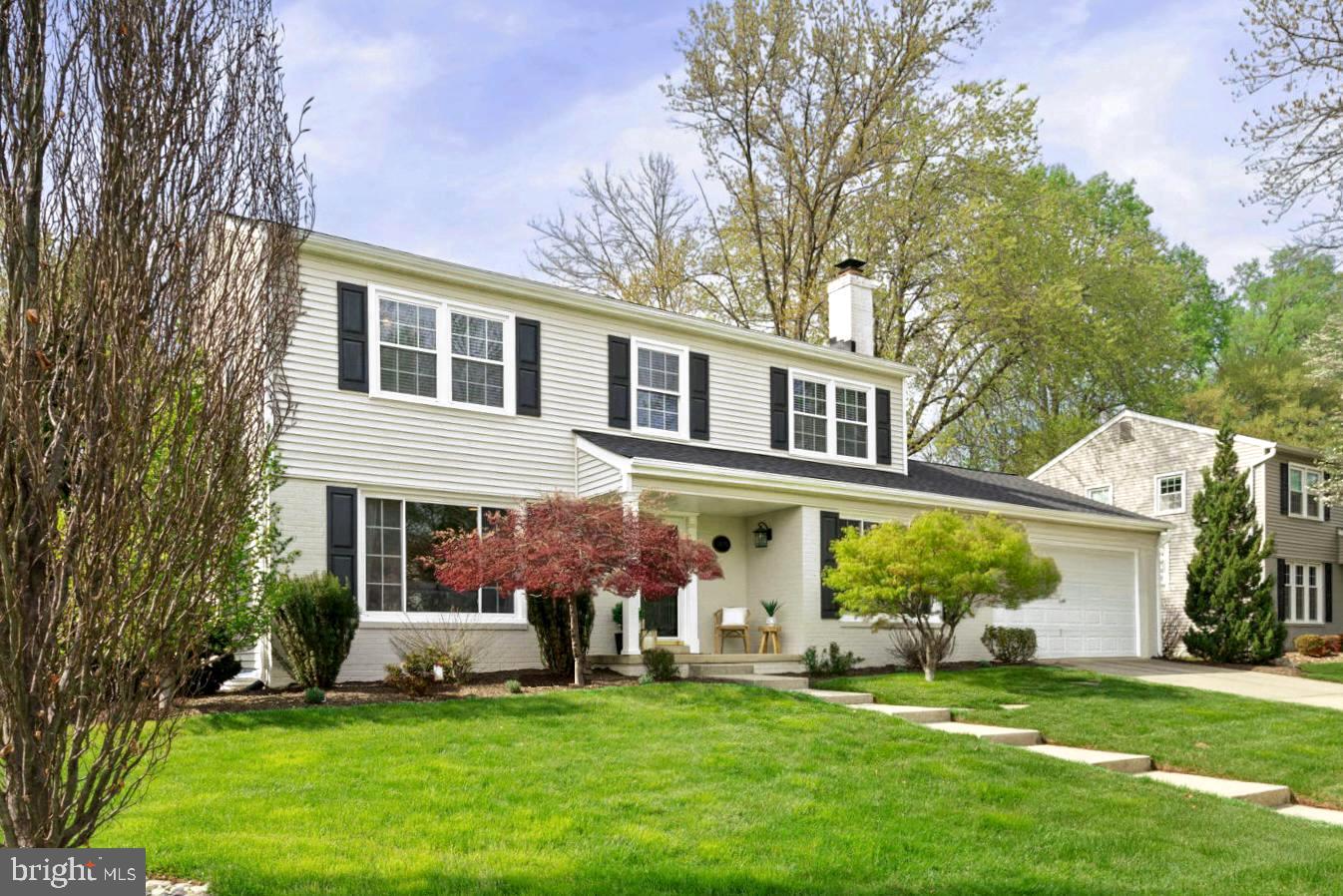 1926 Labrador Lane, Vienna