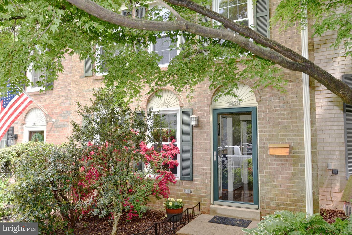 2423 Alsop Court, Reston