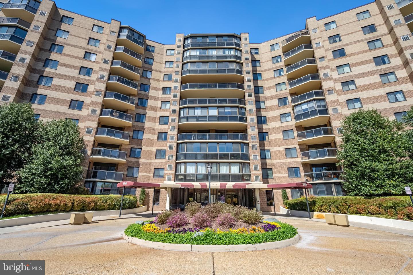 8380 Greensboro Drive #817, Mclean
