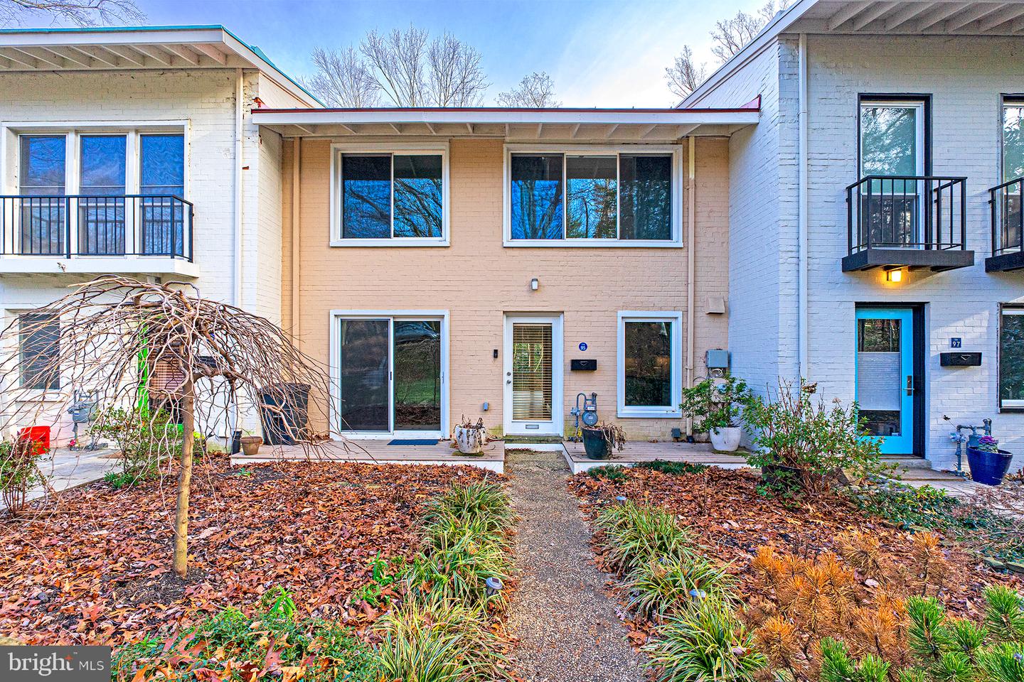 11495 Waterview Cluster, Reston