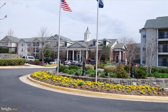 1601 Spring Gate Dr. #1110, Mclean