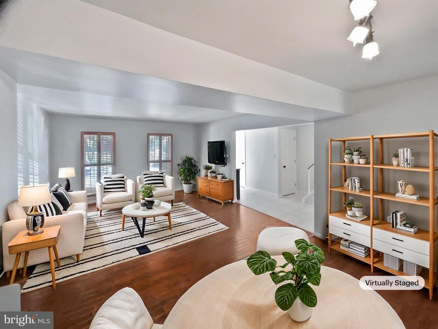 9611 Masterworks Drive, Vienna