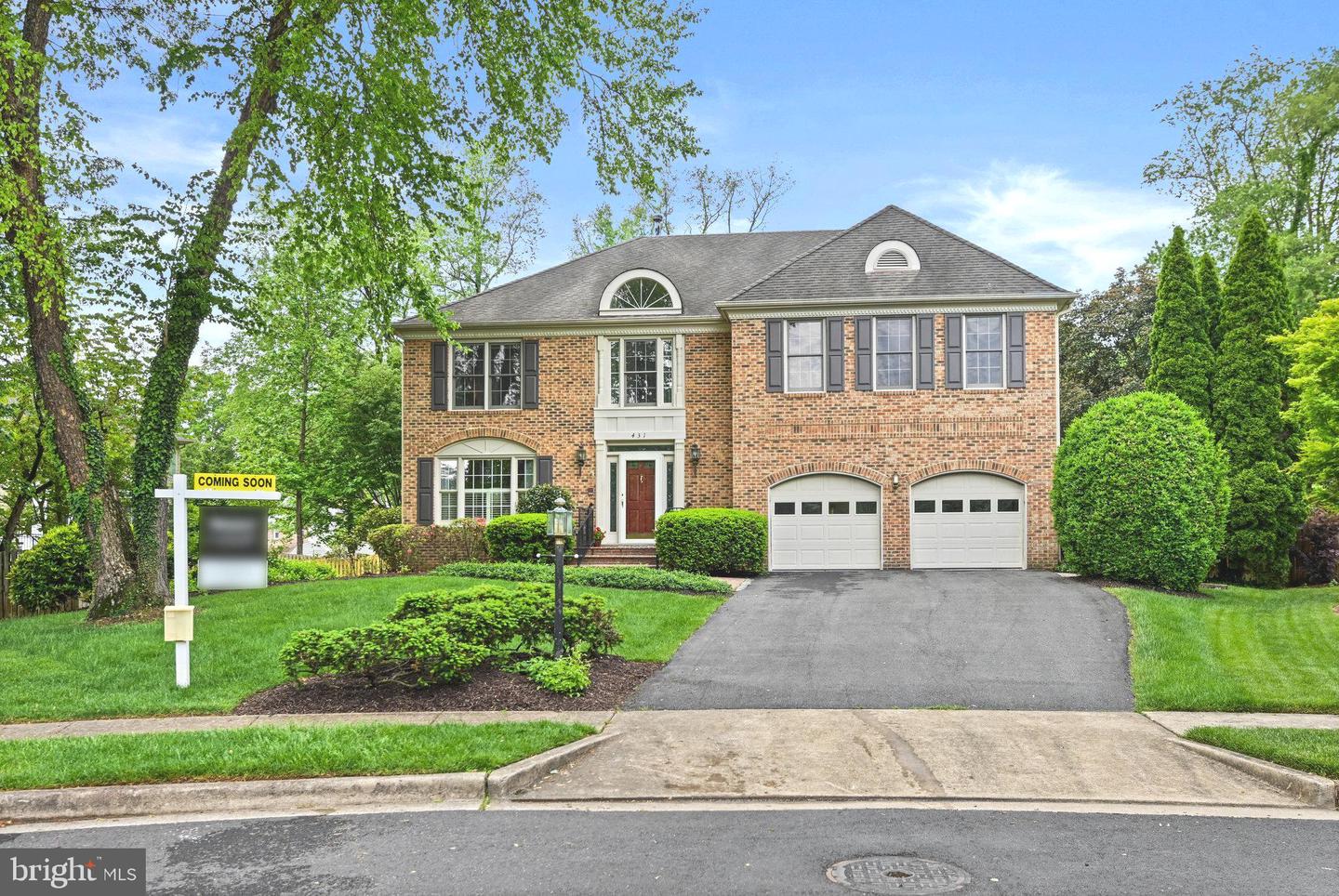431 West Court NW, Vienna