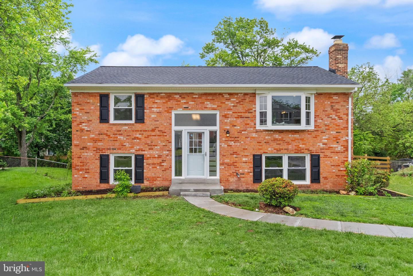 4010 Mapleton Drive, Chantilly