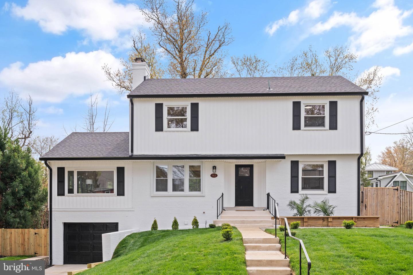 913 Dewolfe Drive, Alexandria