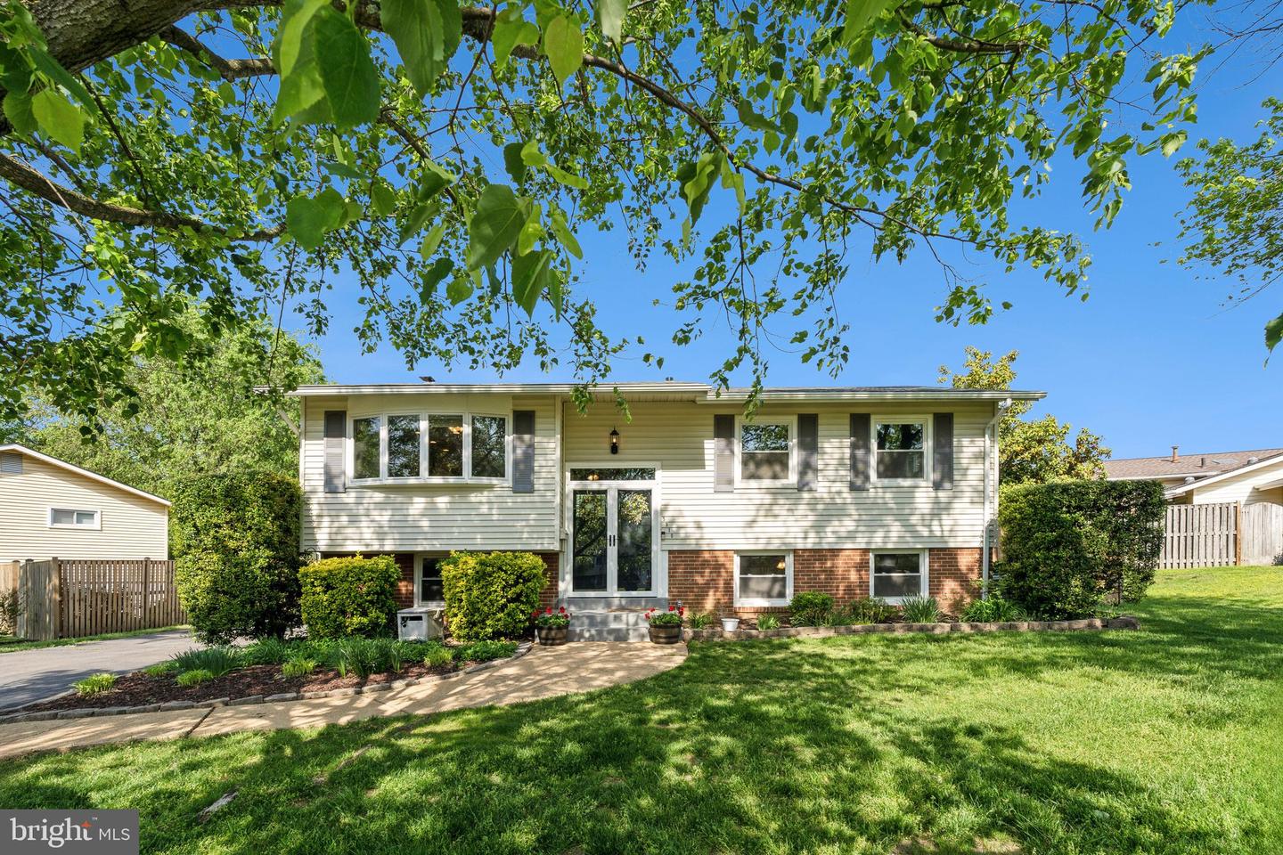 5910 Chevell Court, Alexandria