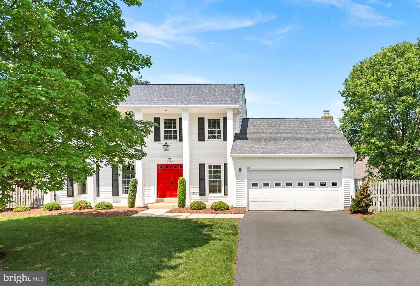 4628 Sand Rock Lane, Chantilly