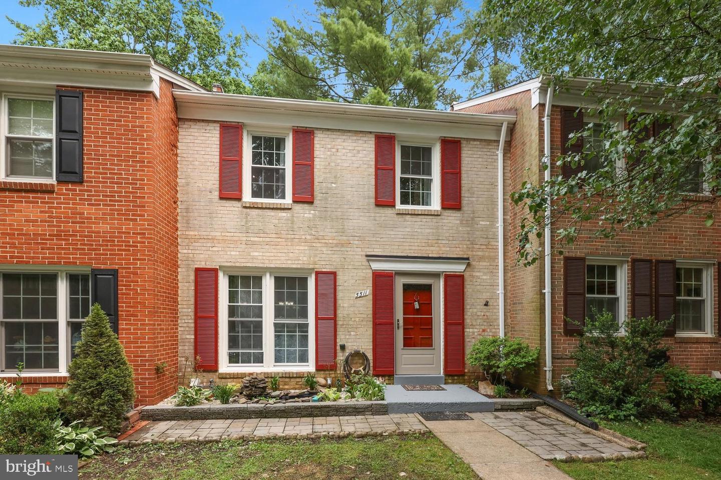 5511 Mitcham Court, Springfield