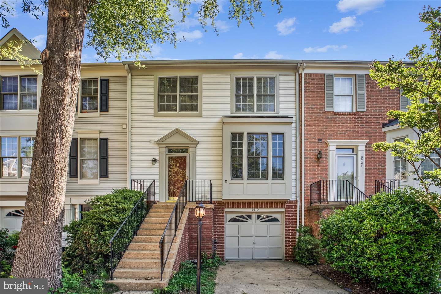 6319 Franconia Commons Drive, Alexandria
