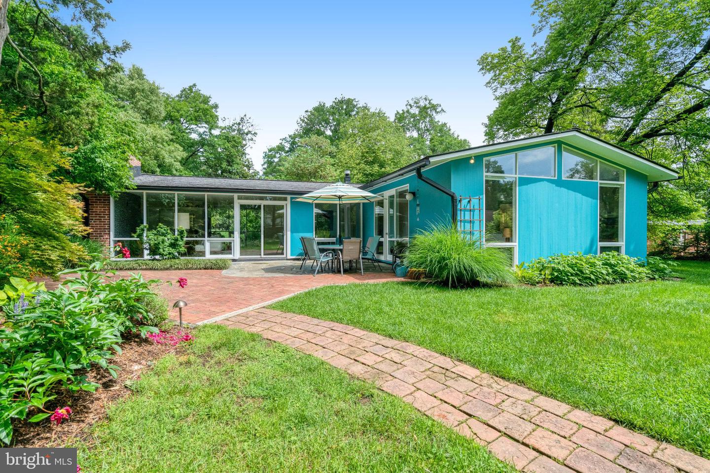 1937 Marthas Road, Alexandria