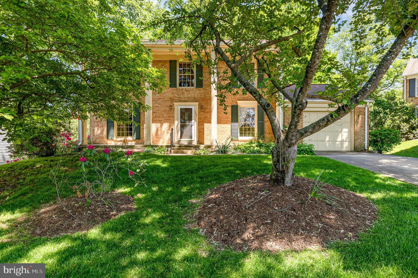 705 Upham Place NW, Vienna