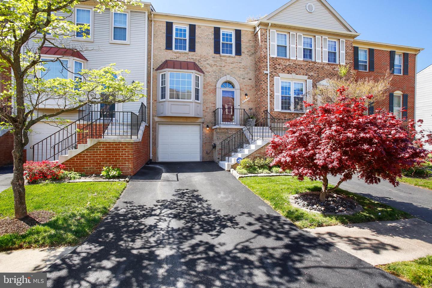 4263 Sleepy Lake Drive, Fairfax
