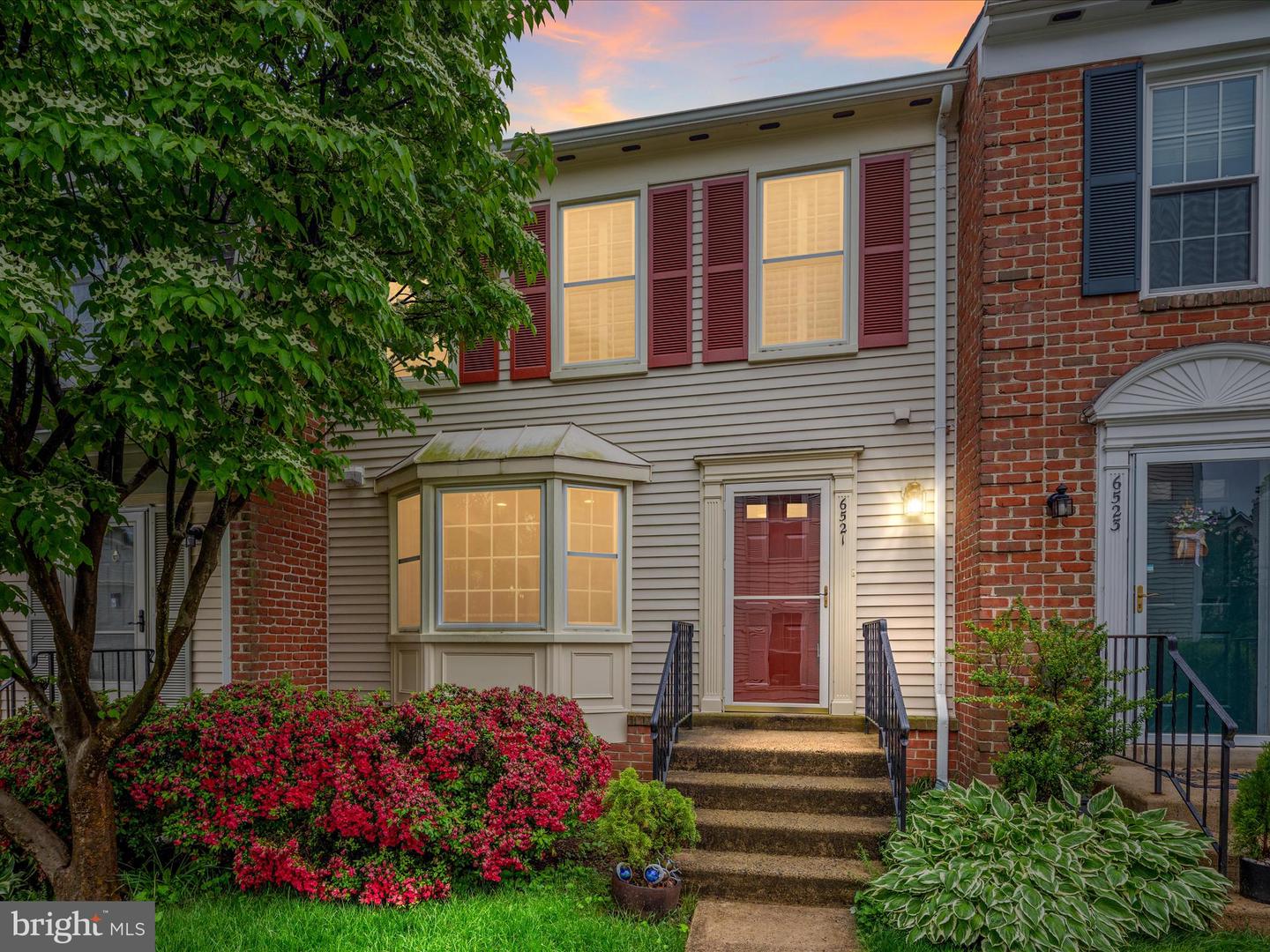 6521 Kemper Lakes Court, Alexandria
