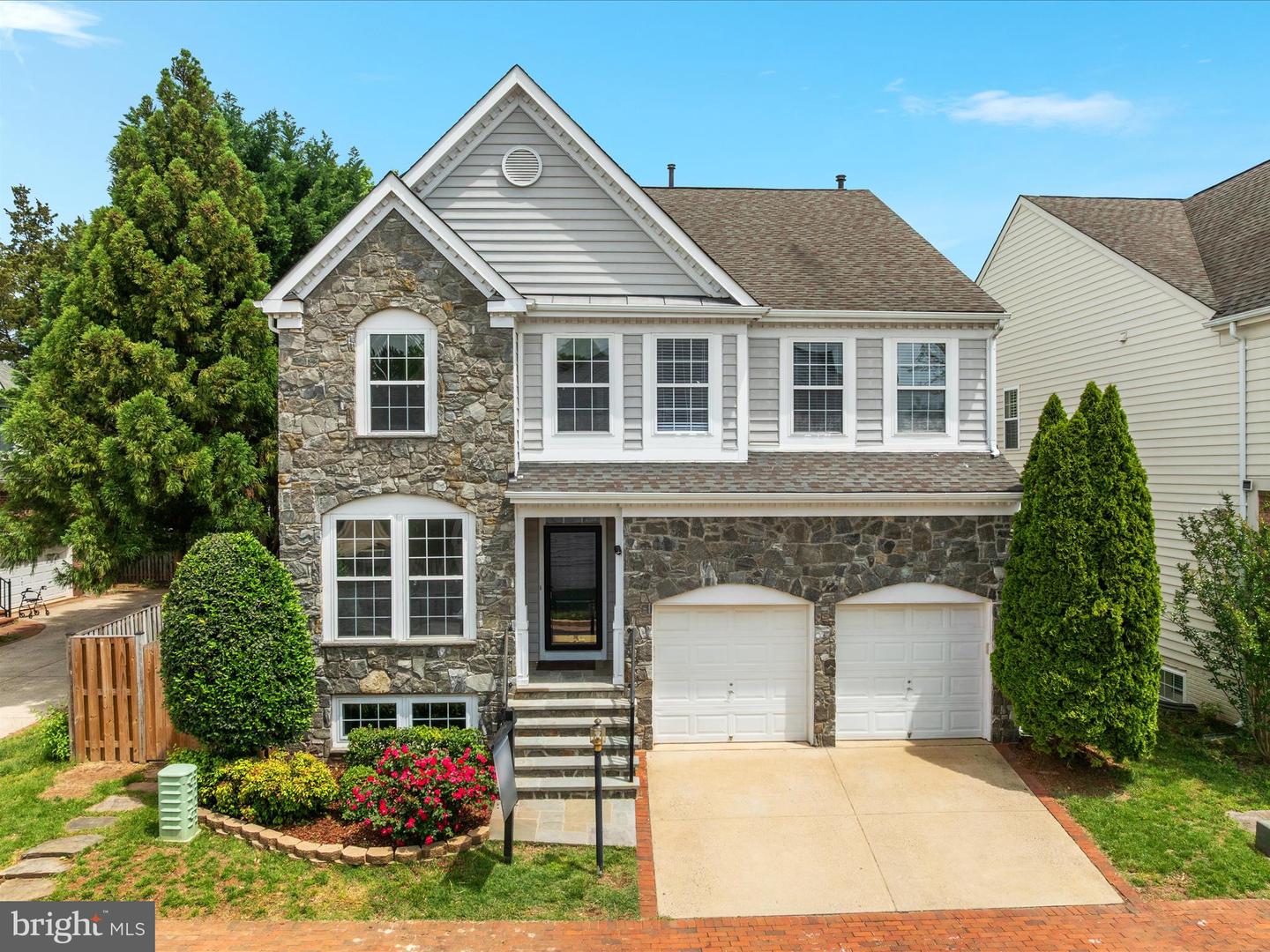 4172 Mccloskey Court, Chantilly